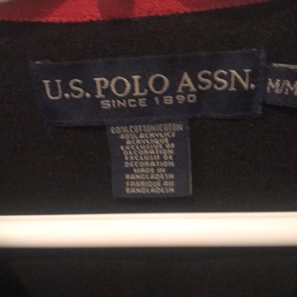 Supremely Stylish US Polo Assn Black Sweater with Blood Red Logo and Trim 🔥 - Picture 4 of 6